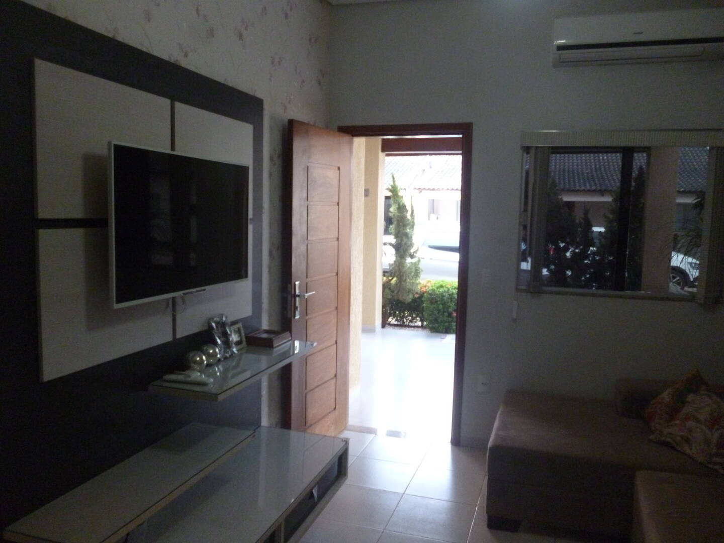 Casa à venda com 3 quartos, 198m² - Foto 4