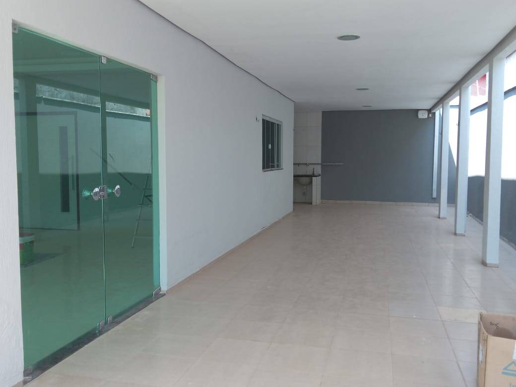 Casa à venda com 3 quartos, 172m² - Foto 3